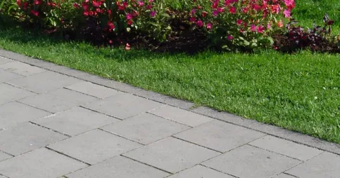 MÜNCHNER GEHWEGPLATTE naturgrau