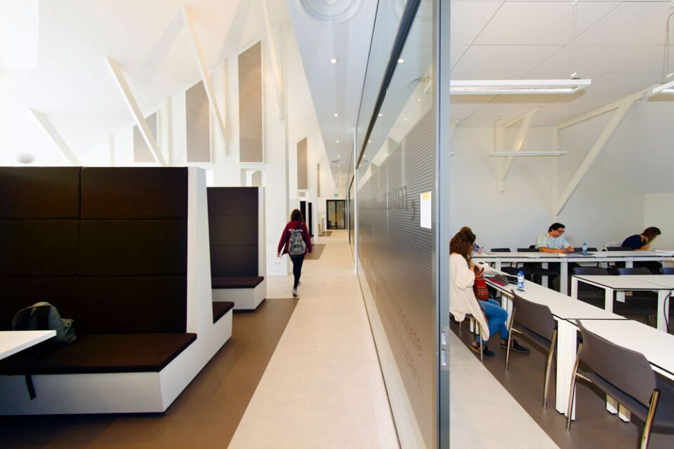 OWAcoustic Sinfonia Privacy