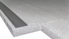 Detail barrierefreie Konstruktion mit Ablaufrinne