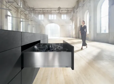 LEGRABOX – Eleganz in Bewegung