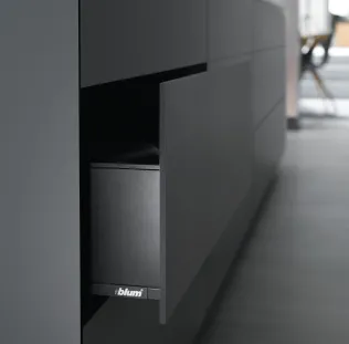 LEGRABOX mit dünnen Fronten