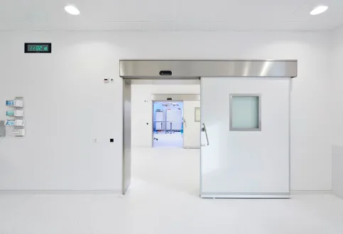 Hohe Komplexität der Planung und Technik, hohe technische und hygienische Anforderungen