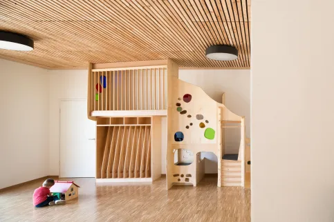 Kindergarten und Mensa, Luxembourg