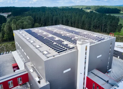 Warenverteilszentrum Witt, Weiden I Verwendetes Produkt: Rhenofol CV