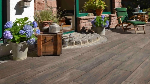 Yamino® BETONPLUS, Terrassenplatte braun meliert