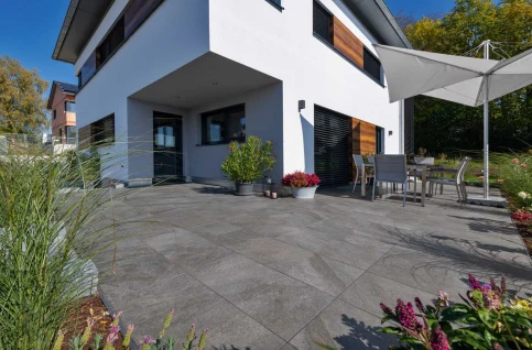 Arctia® BETONPLUS, Terrassenplatten anthrazit-meliert